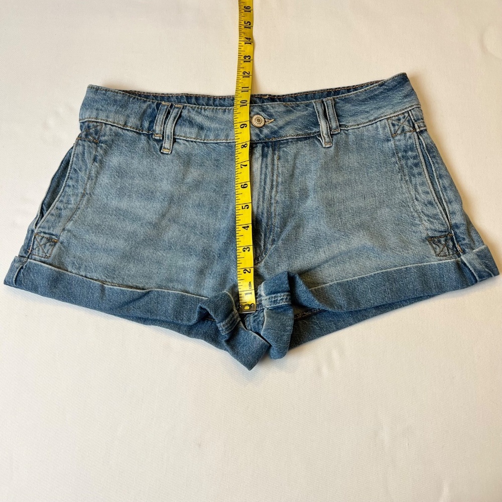 WE THE FREE LION HEART DENIM SHORTS LINEN DENIM BLEND - Picture 11 of 14